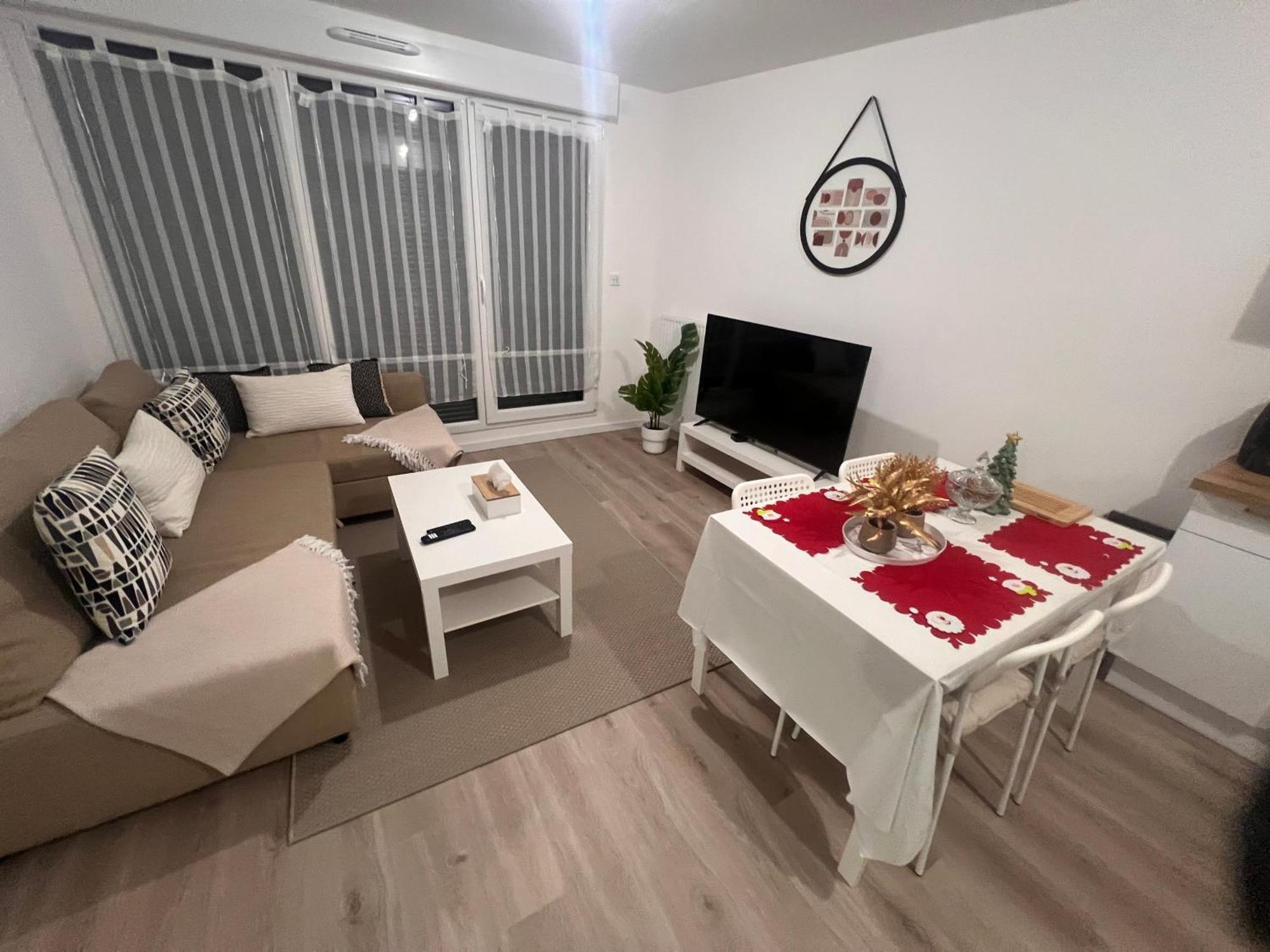 Wifi Parking Paris Apartment Chessy (Seine-et-Marne)